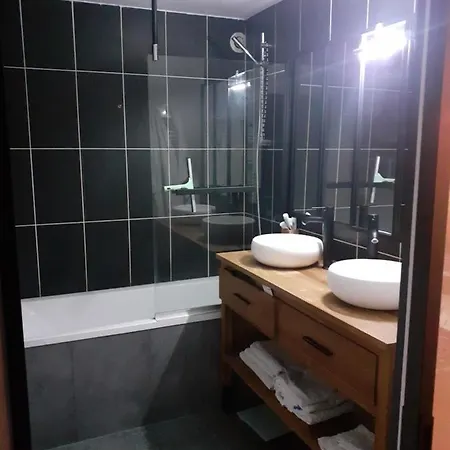 Maison Cosy Au Calme Bordeaux 度假居 *